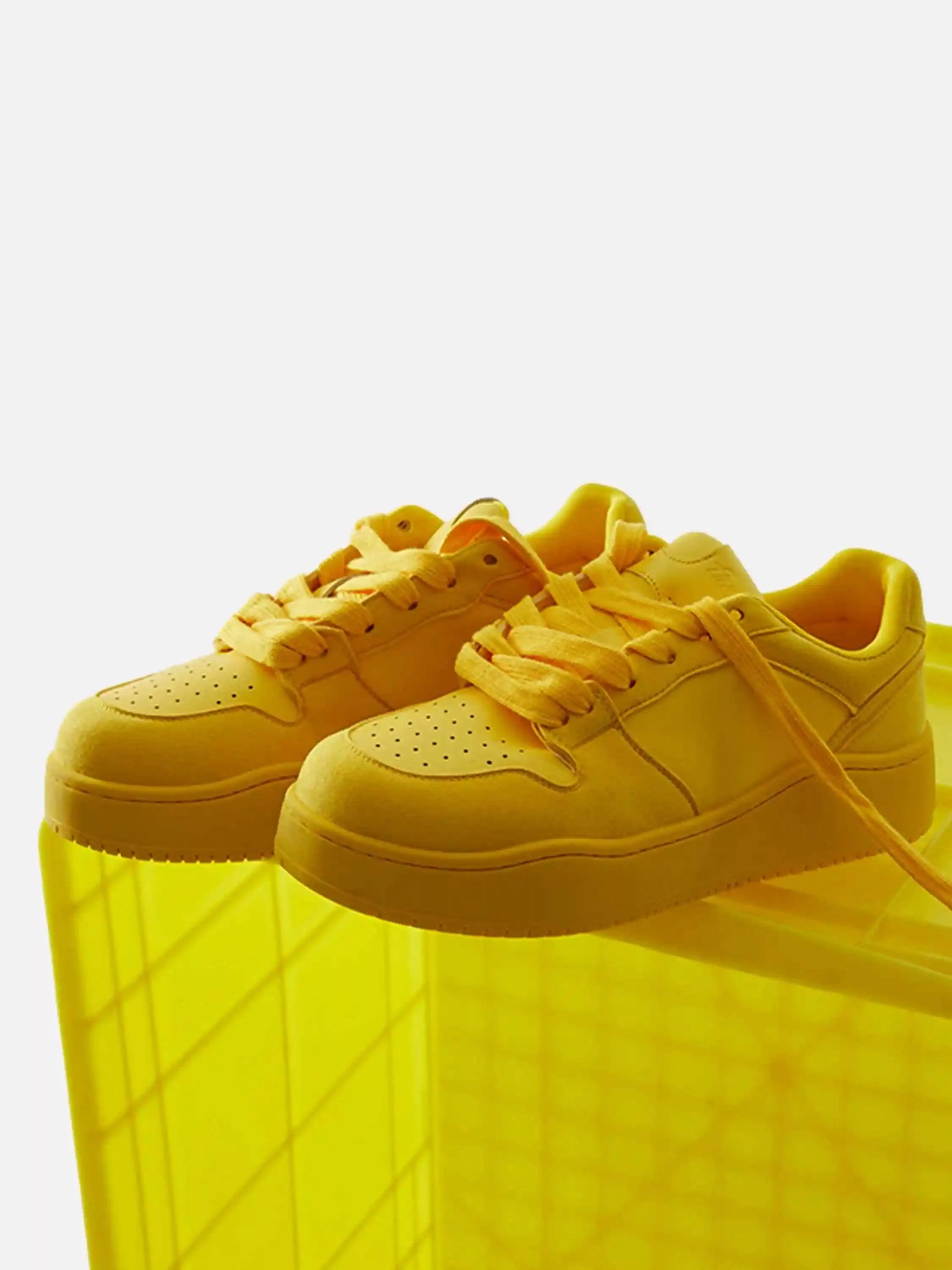 Disguisen Breathable Thick Bottom Bread Sports Leisure Street Rap Sneakers