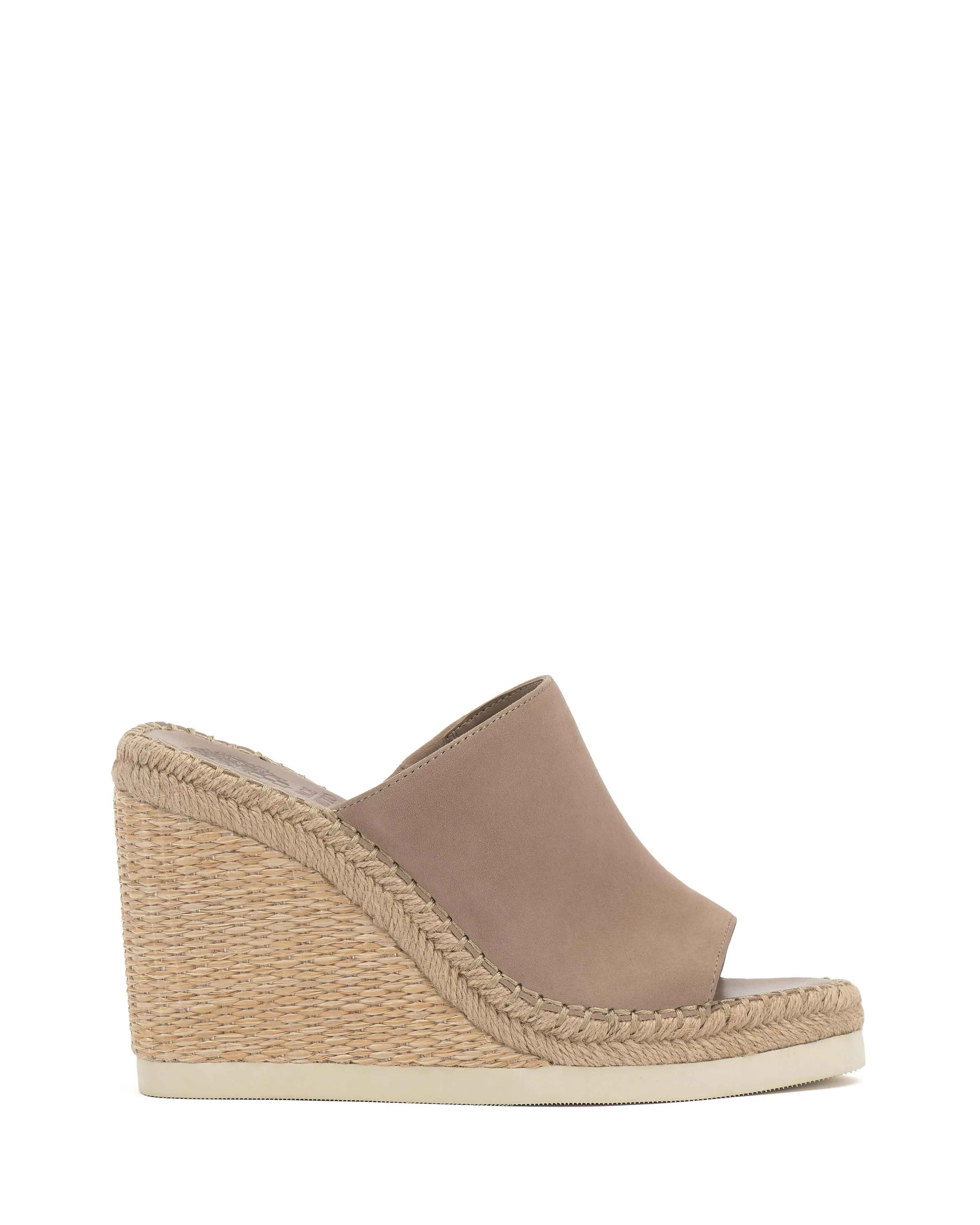 Vince Camuto Women's Brissia Truffle Taupe/Trusue Ec M